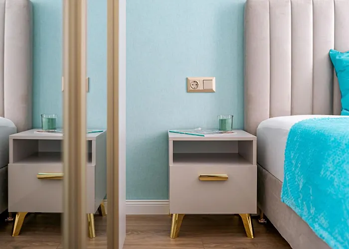 Kiraly Luxury By Stn *